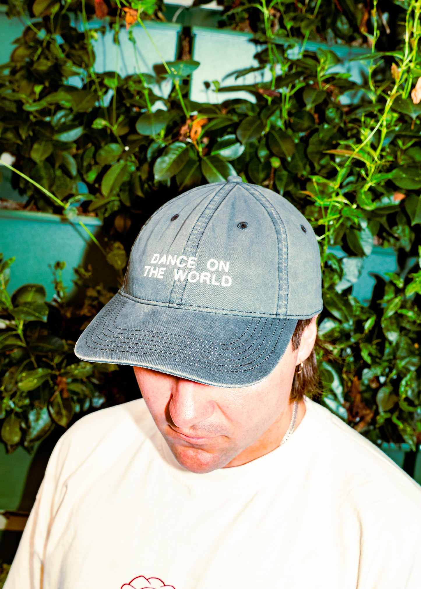 Dance On The World | Cap